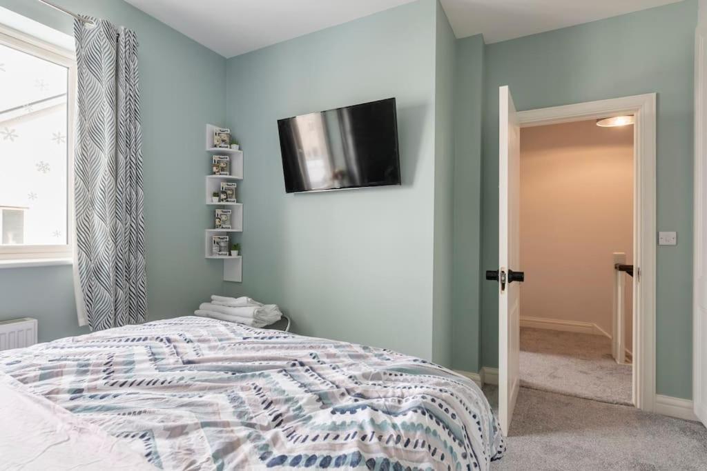 Dublin Jacuzzi Escape Apartment Exterior photo